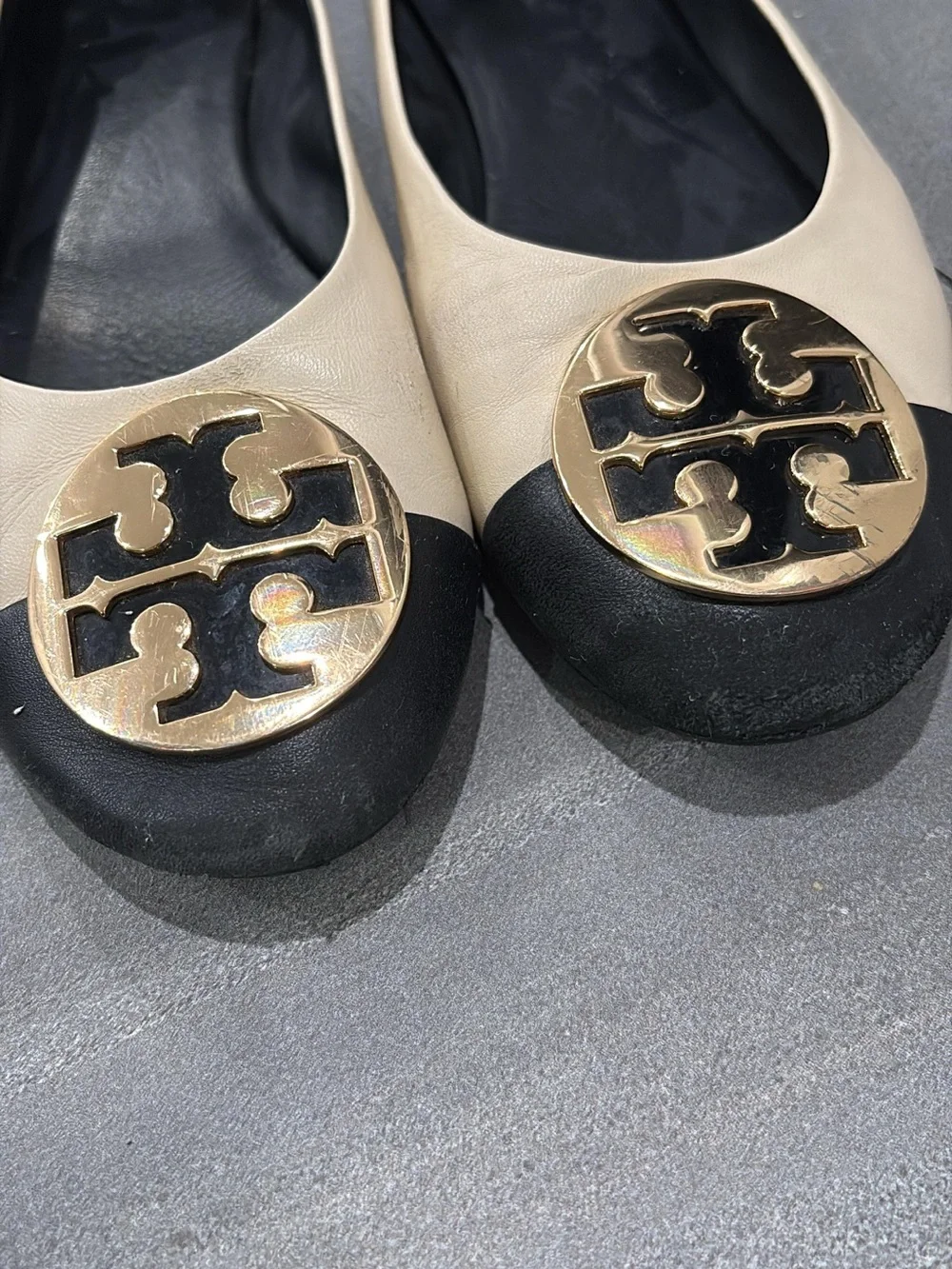 Tory Burch Two-Tone Cream and Black Leather Logo Ballet Flats